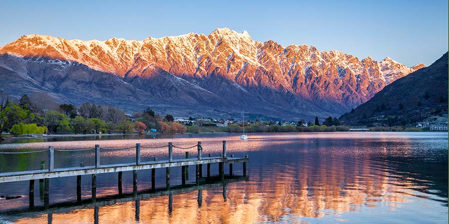 The scenic Lake Wakatipu. 